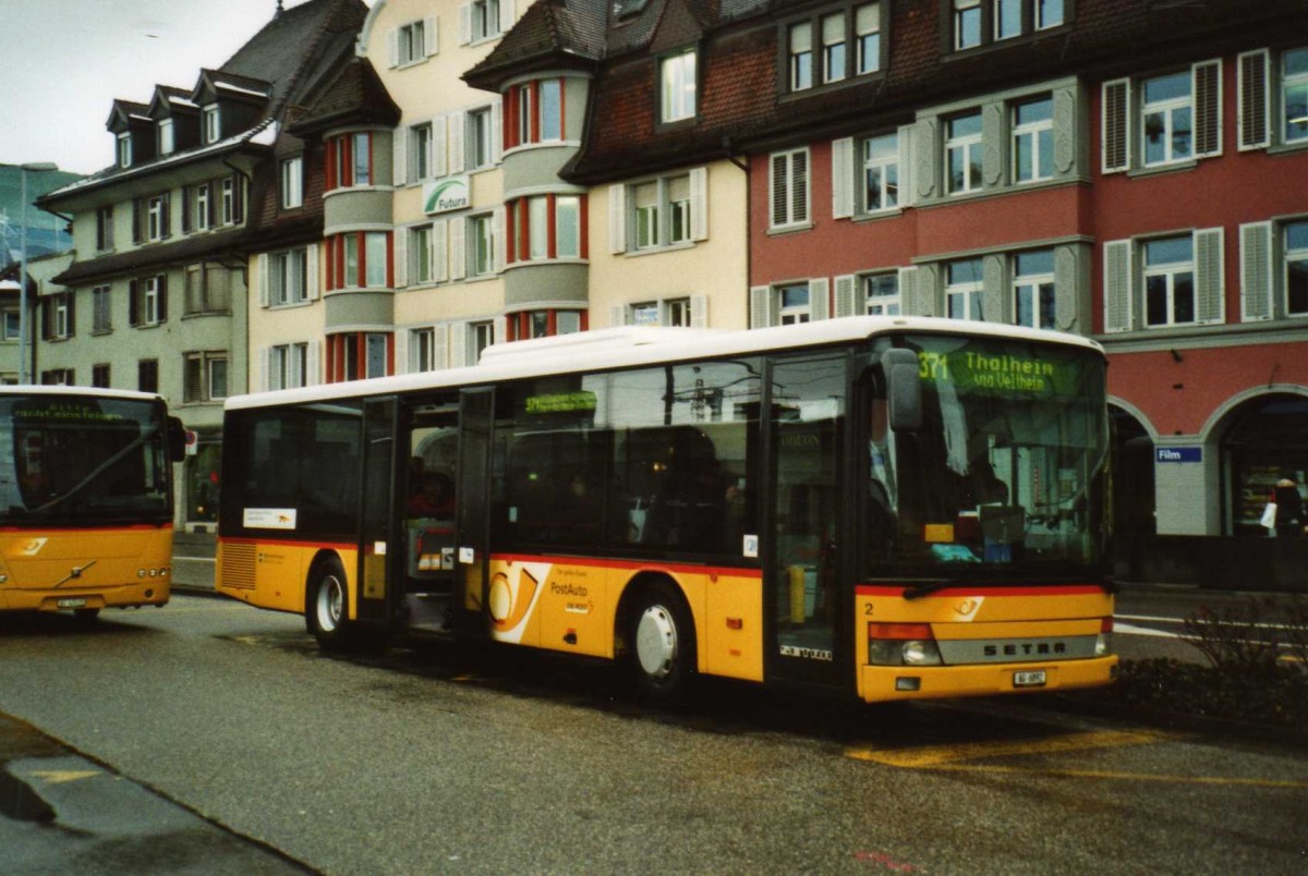 (114'429) - Keller, Hottwil - Nr. 2/AG 6892 - Setra am 17. Februar 2009 beim Bahnhof Brugg