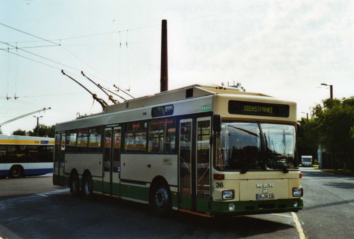 (118'123) - SWS Solingen - Nr. 36/SG-SW 236 - MAN/Grf&Stift Trolleybus am 5. Juli 2009 in Solingen, Betriebshof