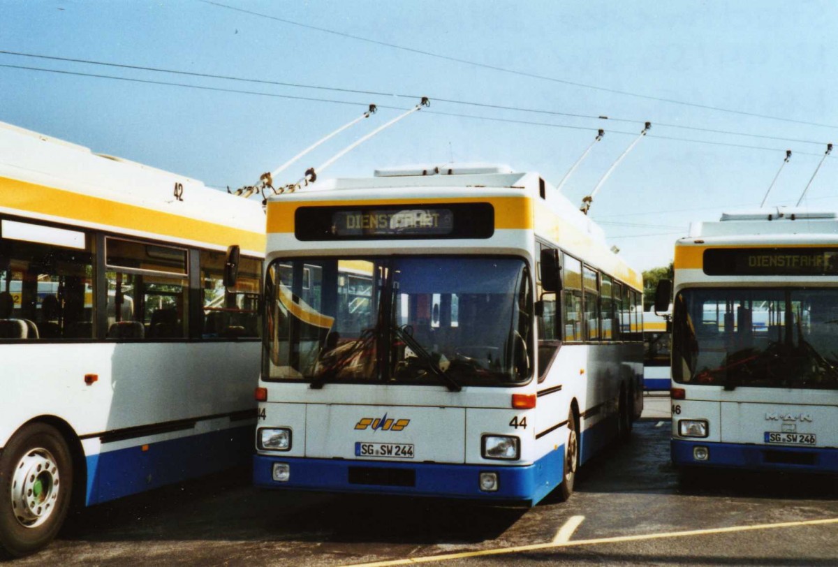 (118'126) - SWS Solingen - Nr. 44/SG-SW 244 - MAN/Grf&Stift Trolleybus am 5. Juli 2009 in Solingen, Betriebshof