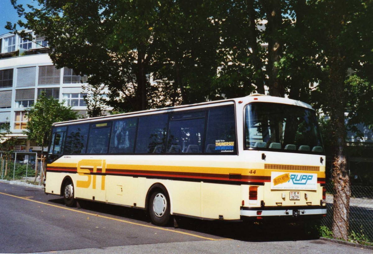 (120'927) - STI Thun - Nr. 44/BE 26'729 - Setra (ex AGS Sigriswil) am 9. September 2009 bei der Schifflndte Thun