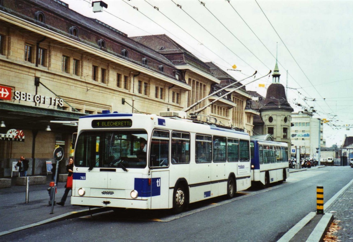 (122'216) - TL Lausanne - Nr. 783 - NAW/Lauber Trolleybus am 19. November 2009 beim Bahnhof Lausanne