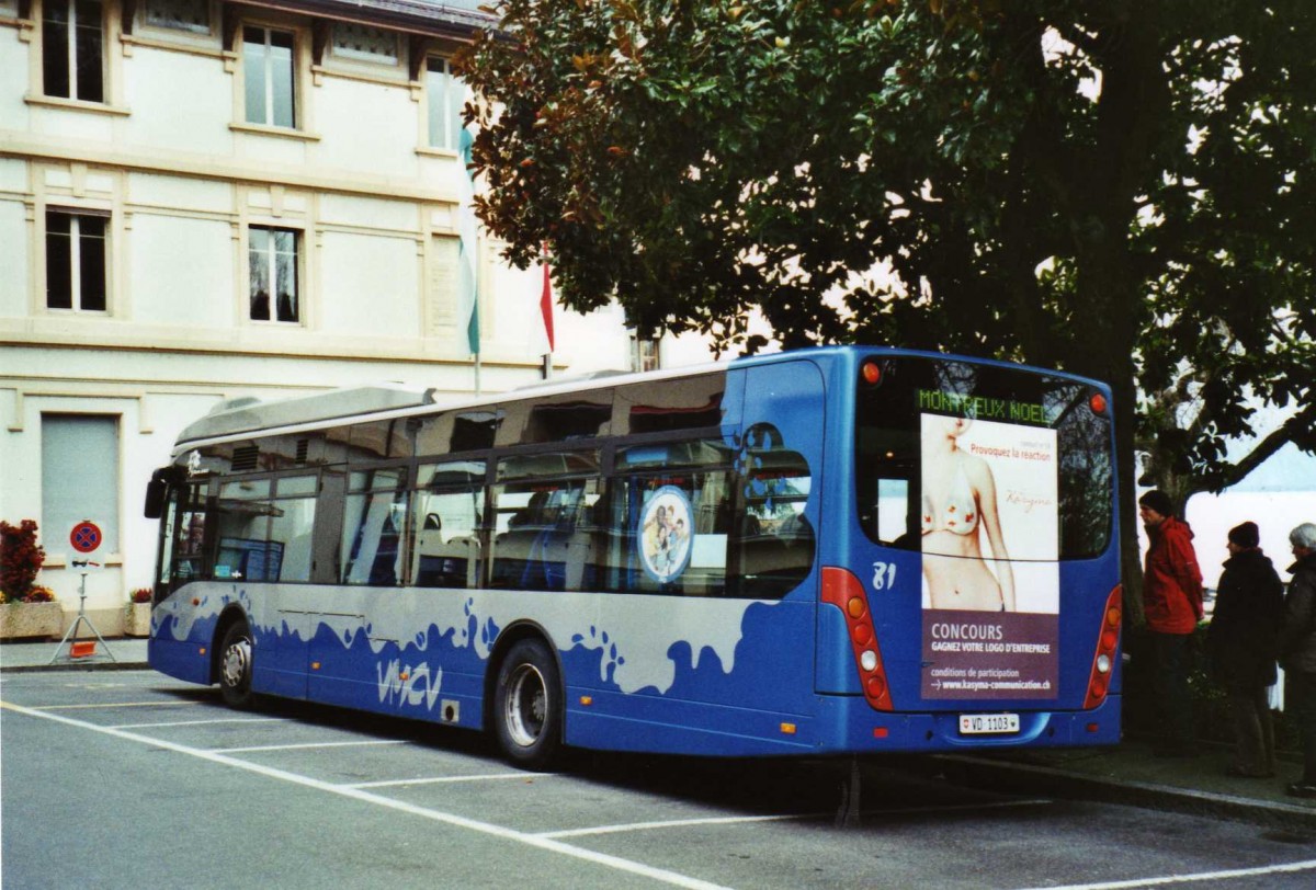 (122'835) - VMCV Clarens - Nr. 81/VD 1103 - Van Hool am 12. Dezember 2009 in Montreux, Escaliers de la Gare