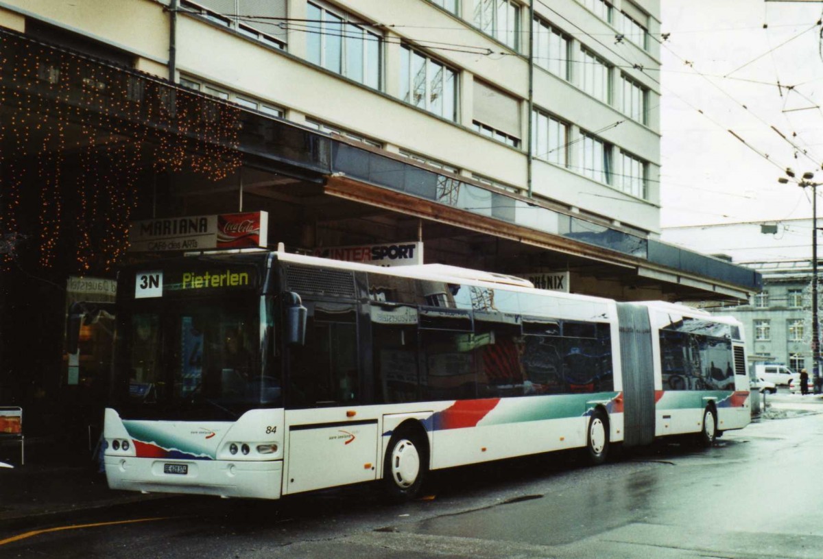 (123'222) - ASm Langenthal - Nr. 84/BE 628'374 - Neoplan (ex SBC Chur Nr. 91) am 23. Dezember 2009 beim Bahnhof Biel