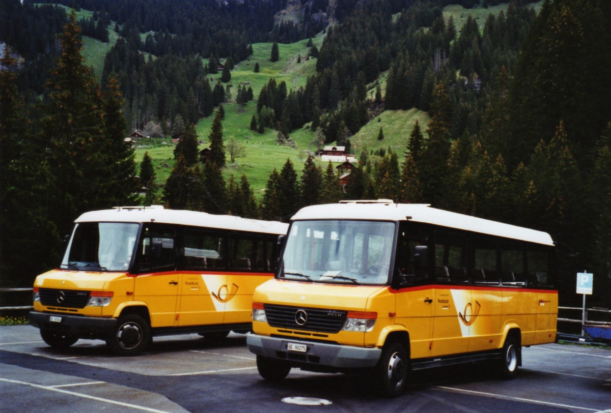 (126'715) - PostAuto Bern - BE 92'064 - Mercedes/Kusters (ex Portenier, Adelboden Nr. 5) + BE 90'275 - Mercedes/Kusters (ex Portenier, Adelboden Nr. 7) am 29. Mai 2010 auf der Griesalp