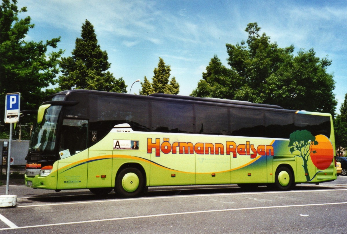(126'834) - Aus Deutschland: H�rmann, Augsburg - Nr. 5002/A-HR 5002 - Setra am 10. Juni 2010 in Thun, Seestrasse