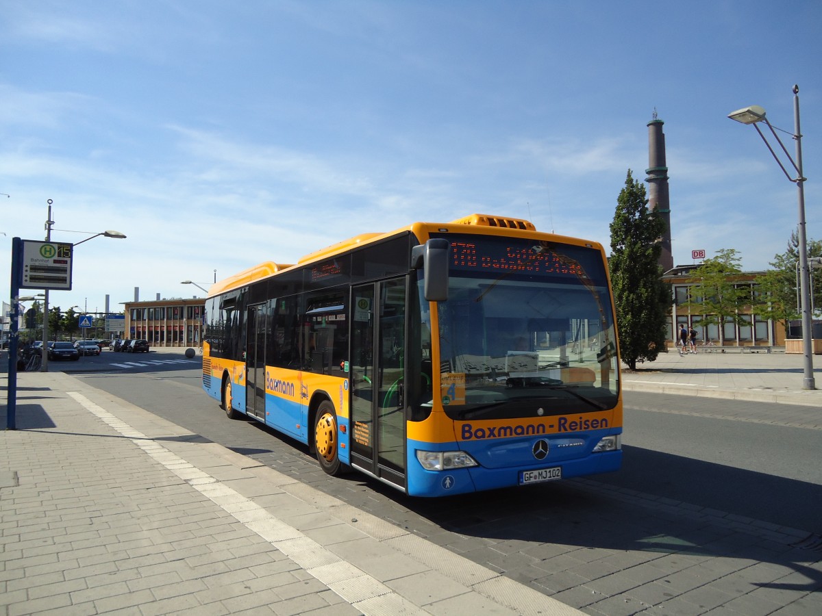 (127'769) - Baxmann, Sassenburg - GF-MJ 102 - Mercedes am 8. Juli 2010 beim Hauptbahnhof Wolfsburg