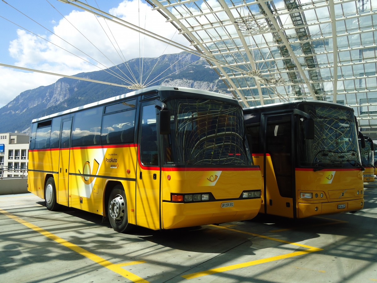 (128'270) - PostAuto Graubnden - GR 159'351 - Neoplan (ex P 23'713) am 7. August 2010 in Chur, Postautostation