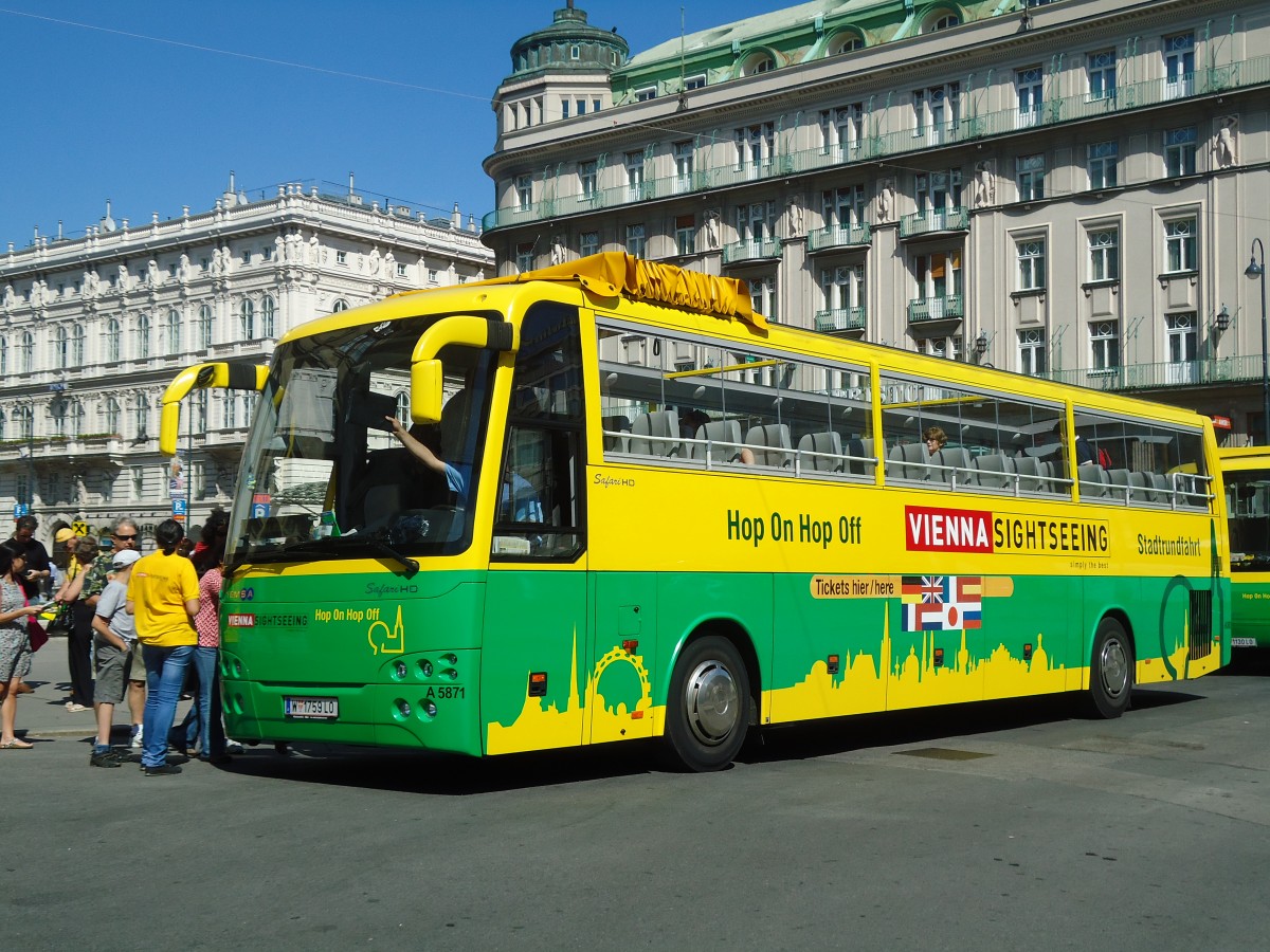 (128'390) - Dr. Richard - Nr. A5871/W 1759 LO - Temsa am 9. August 2010 in Wien-K�rntner Ring, Oper