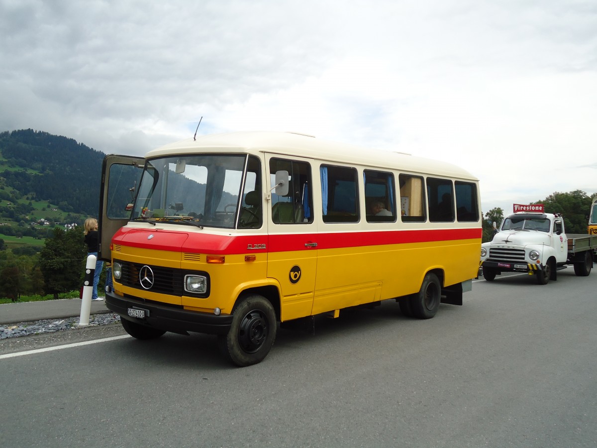 (129'890) - Amsler, Frmsen - SG 27'410 U - Mercedes/Tscher am 18. September 2010 in Castrisch, Schleps