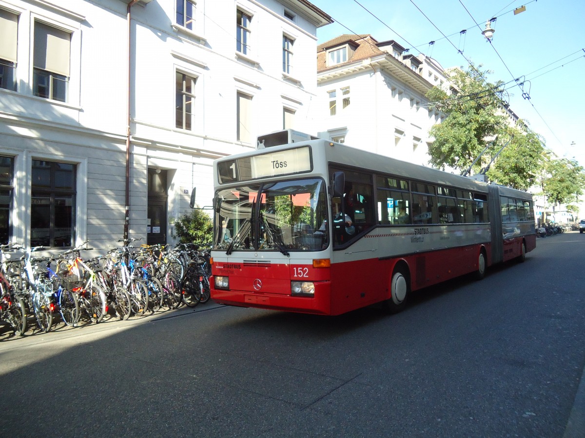 (130'077) - SW Winterthur - Nr. 152 - Mercedes Gelenktrolleybus am 20. September 2010 beim Hauptbahnhof Winterthur