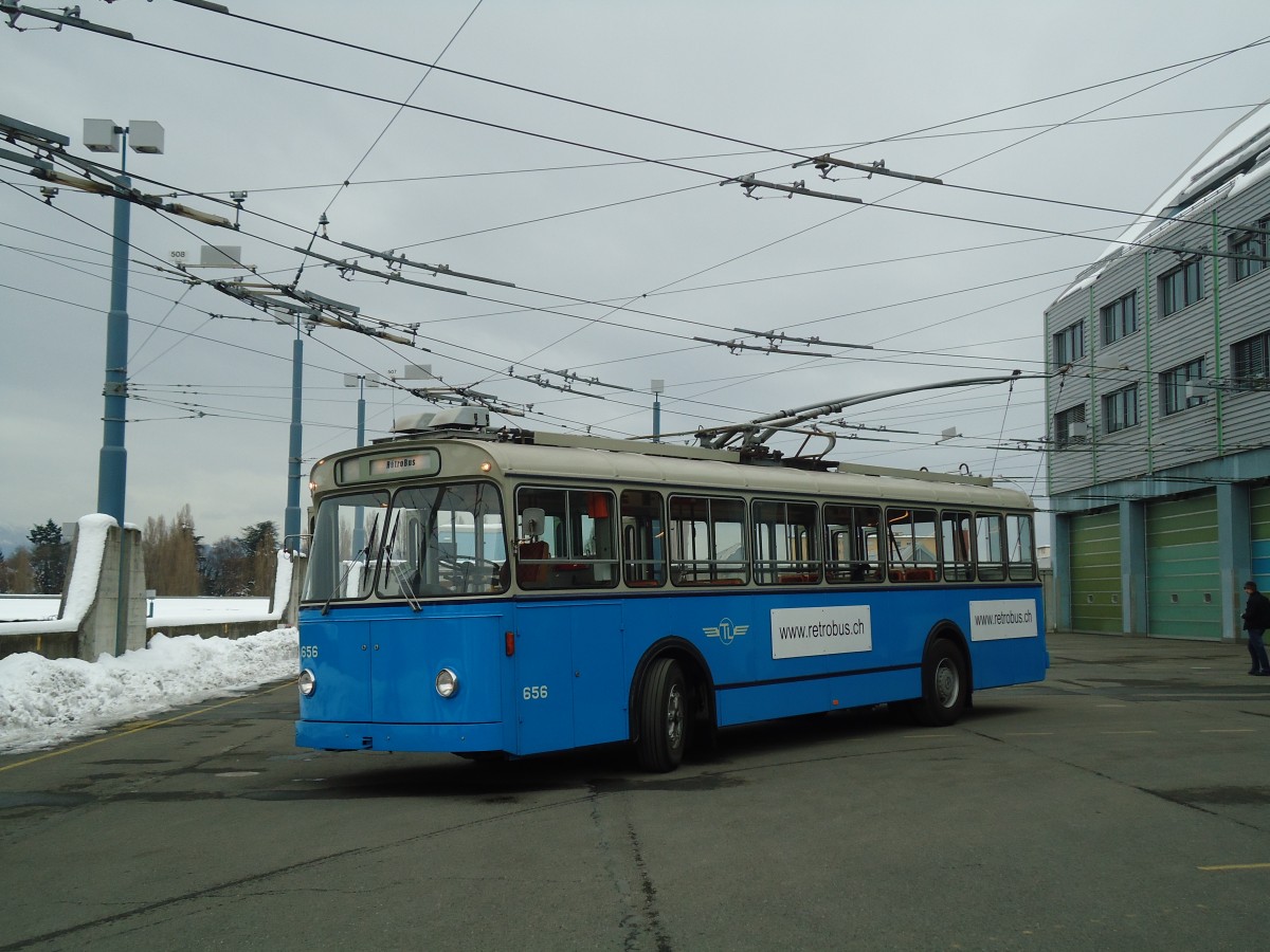 (131'251) - TL Lausanne (R�trobus) - Nr. 656 - FBW/Eggli Trolleybus am 5. Dezember 2010 in Lausanne, D�p�t Pr�laz