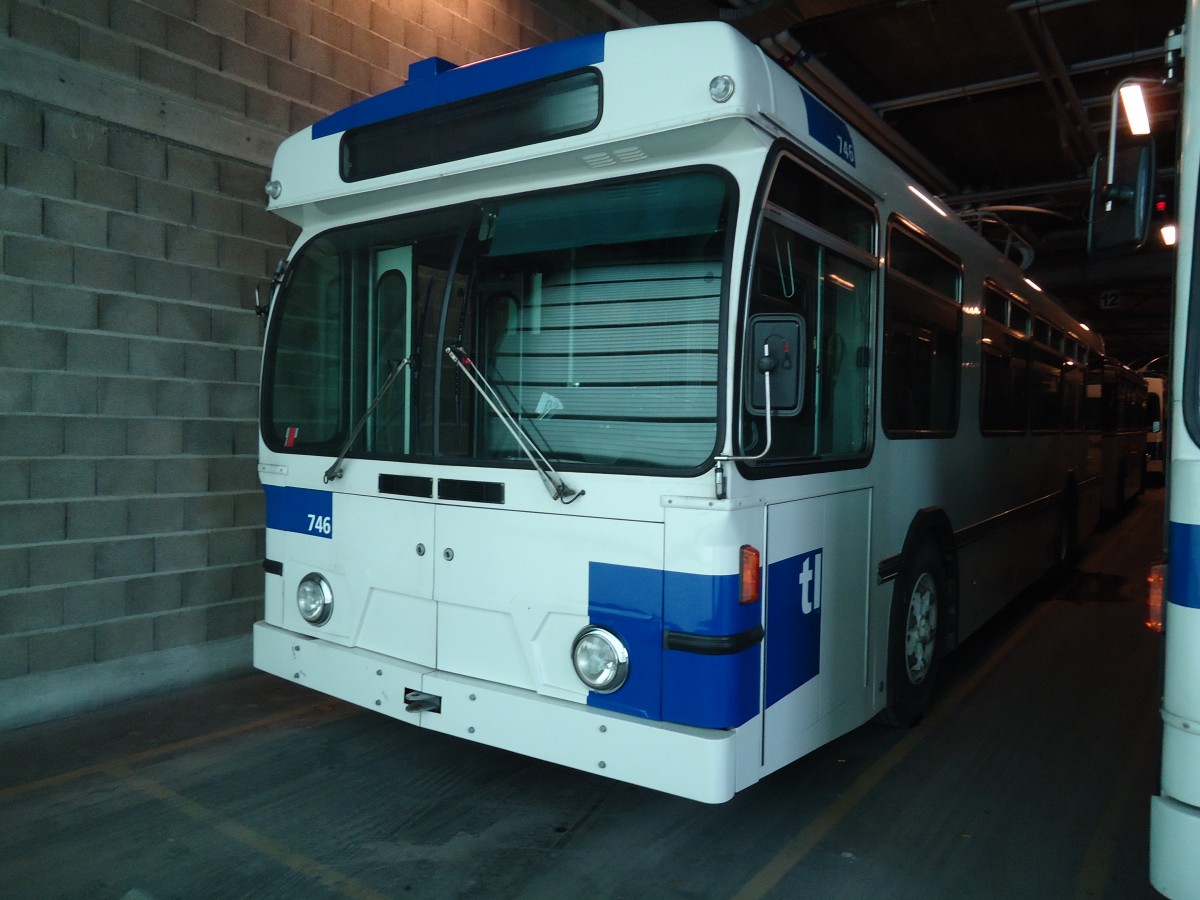 (131'256) - TL Lausanne - Nr. 746 - FBW/Hess Trolleybus am 5. Dezember 2010 in Lausanne, D�p�t Pr�laz