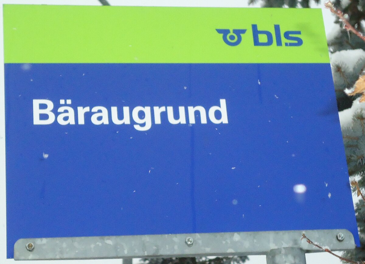(131'739) - bls-Haltestellenschild - Langnau, B�raugrund - am 28. Dezember 2010