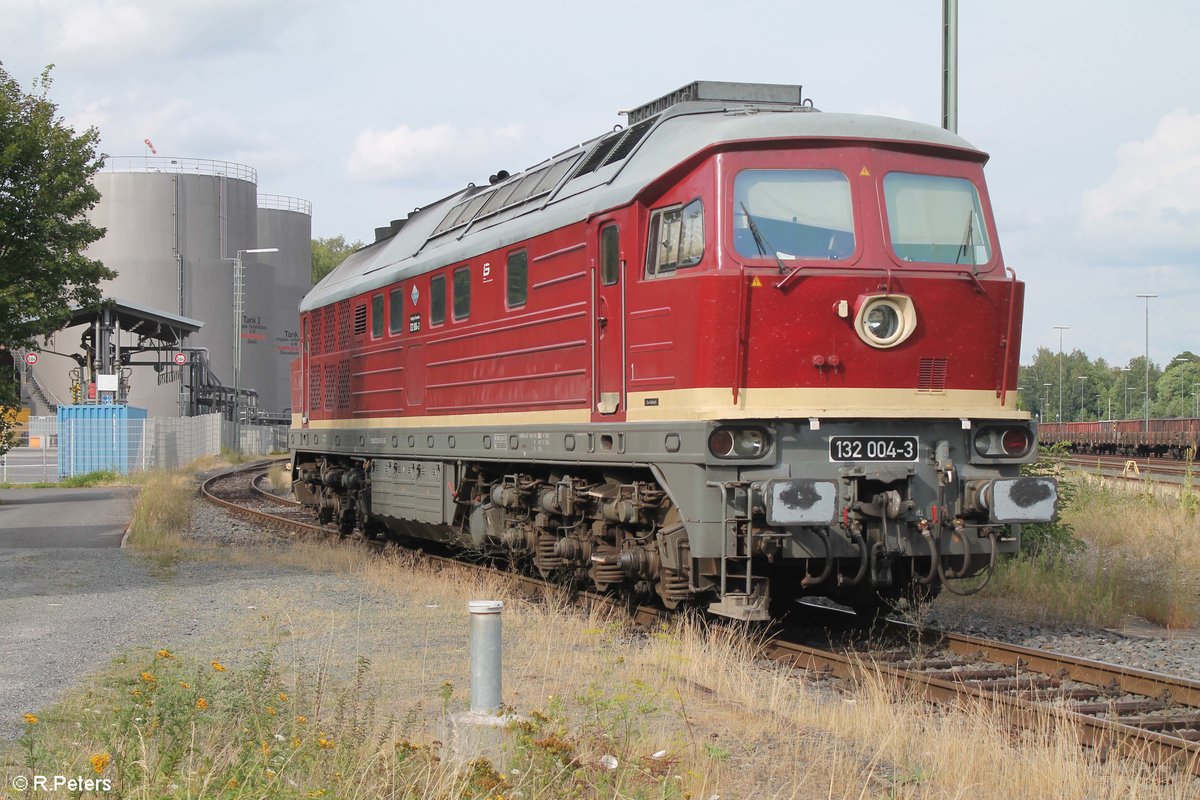 132 004 beim Tanklager in Marktredwitz. 08.08.19