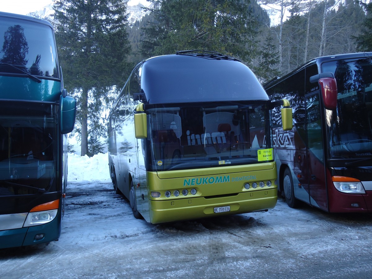 (132'095) - Neukomm, Horboden - BE 358'034 - Neoplan am 8. Januar 2011 in Adelboden, Unter dem Birg