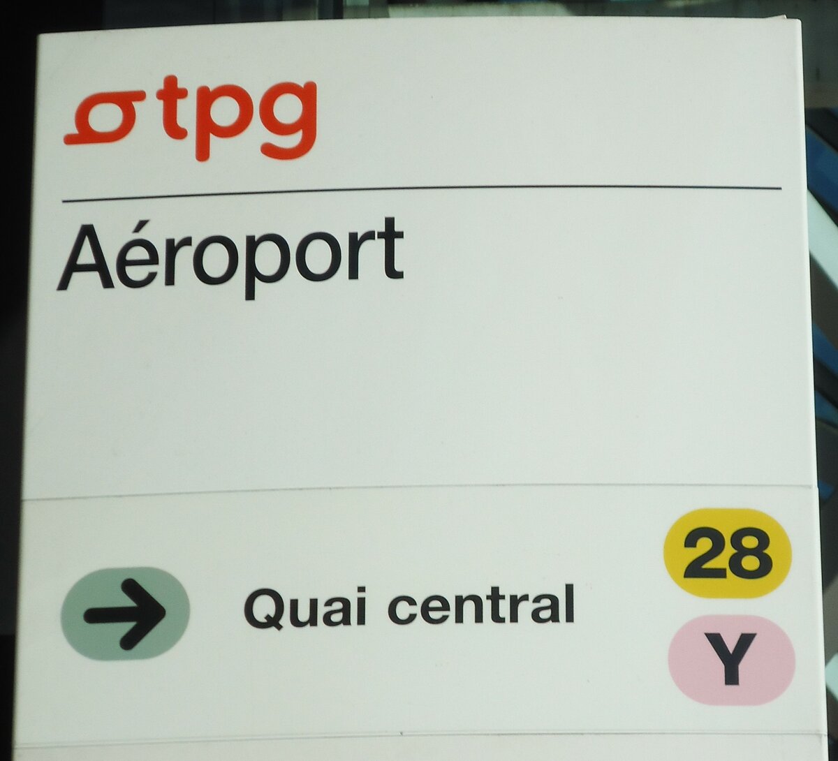 (132'848) - tpg-Haltestellenschild - Gen�ve, A�roport - am 10. M�rz 2011