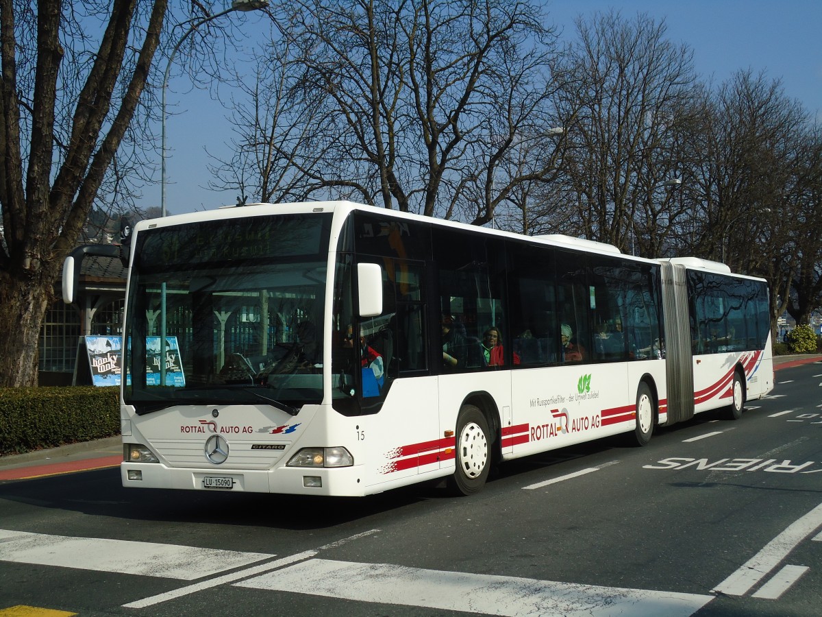 (133'030) - ARAG Ruswil - Nr. 15/LU 15'090 - Mercedes am 11. M�rz 2011 beim Bahnhof Luzern