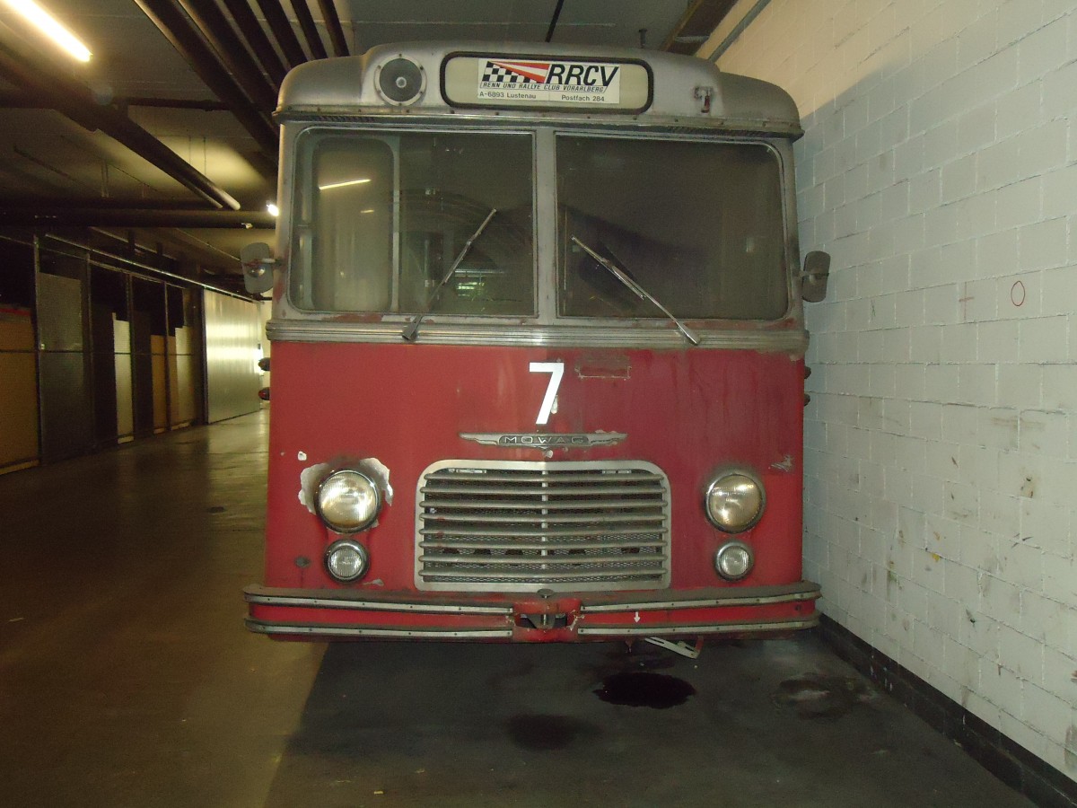 (133'108) - VW Winterthur - Nr. 7 - Mowag/FFA (ex RRCV, A-Lustenau; ex VW Winterthur Nr. 7) am 20. M�rz 2011 in Winterthur, Depot Gr�zefeld