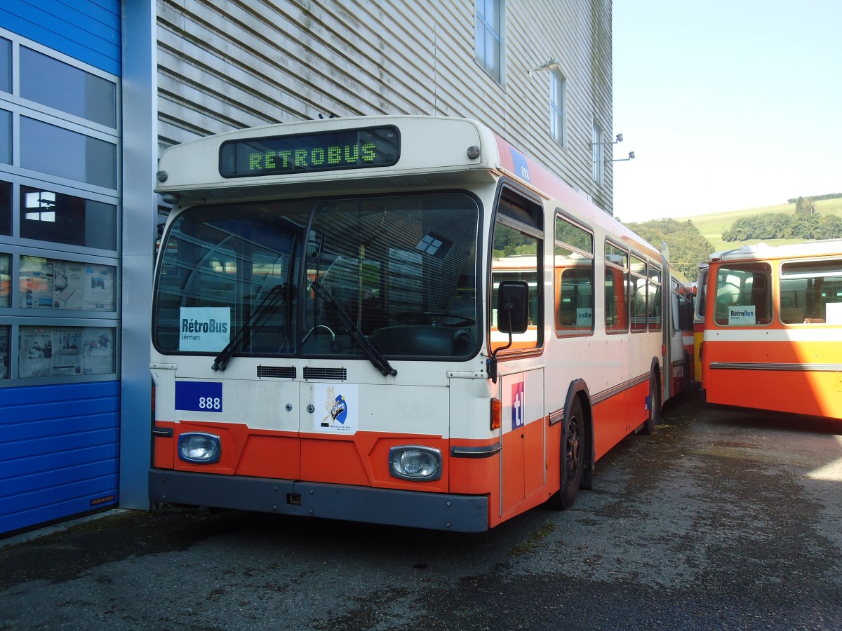(135'571) - TL Lausanne (Rtrobus) - Nr. 888 - Saurer/Hess Gelenktrolleybus (ex TPG Genve Nr. 659) am 20. August 2011 in Moudon, Rtrobus