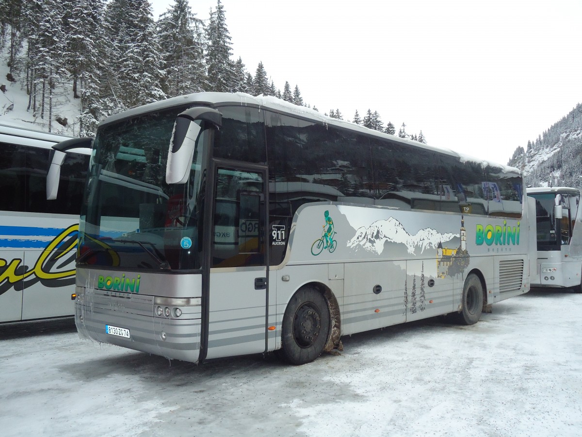 (137'417) - Aus Frankreich: Borini, Meg�ve - 8130 ZG 74 - Van Hool am 7. Januar 2012 in Adelboden, ASB