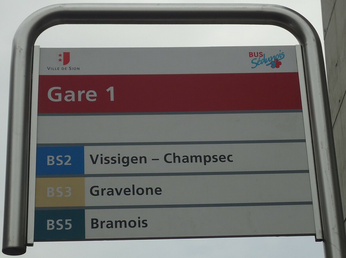 (137'784) - BUS Sdunois-Haltestellenschild - Sion, Gare - am 19. Februar 2012