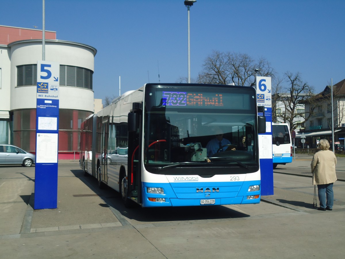 (138'332) - WilMobil, Wil - Nr. 293/SG 354'228 - MAN (ex RTB Altsttten Nr. 3; ex SBC Chur Nr. 97) am 14. Mrz 2012 beim Bahnhof Wil