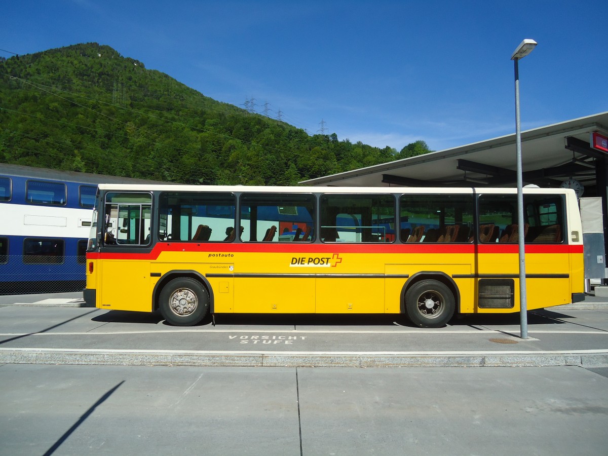 (138'962) - PostAuto Graubnden (Rtrobus) - NAW/Hess (ex P 24'428) am 17. Mai 2012 beim Bahnhof Ziegelbrcke