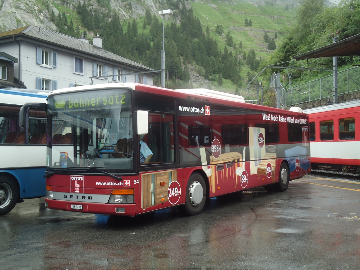 (140'402) - AAGU Altdorf - Nr. 54/UR 9298 - Setra (ex Vorf�hrfahrzeug EvoBus) am 1. Juli 2012 beim Bahnhof G�schenen