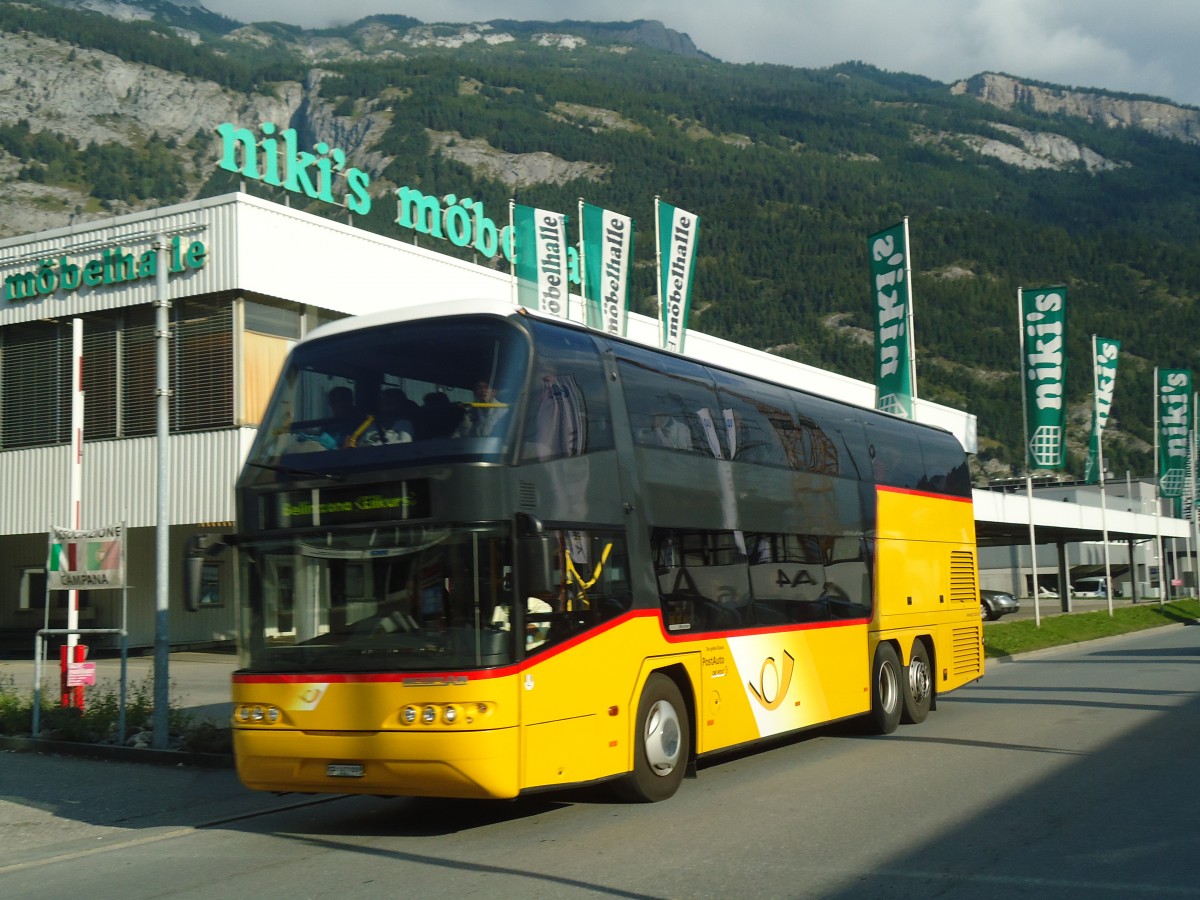 (141'590) - PostAuto Graub�nden - GR 162'998 - Neoplan am 15. September 2012 in Chur, Rossboden