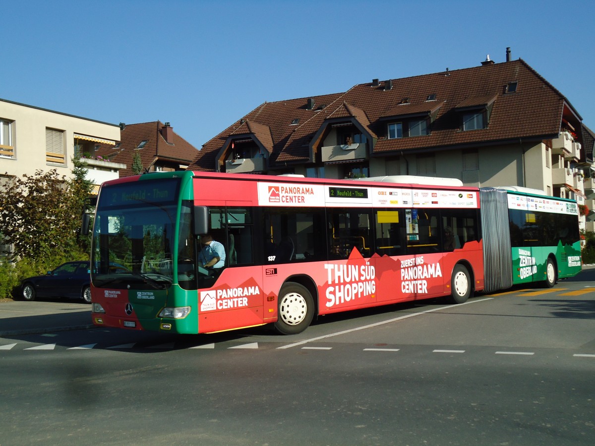(142'084) - STI Thun - Nr. 137/BE 801'137 - Mercedes am 22. Oktober 2012 in Thun, L�ngg�ssli