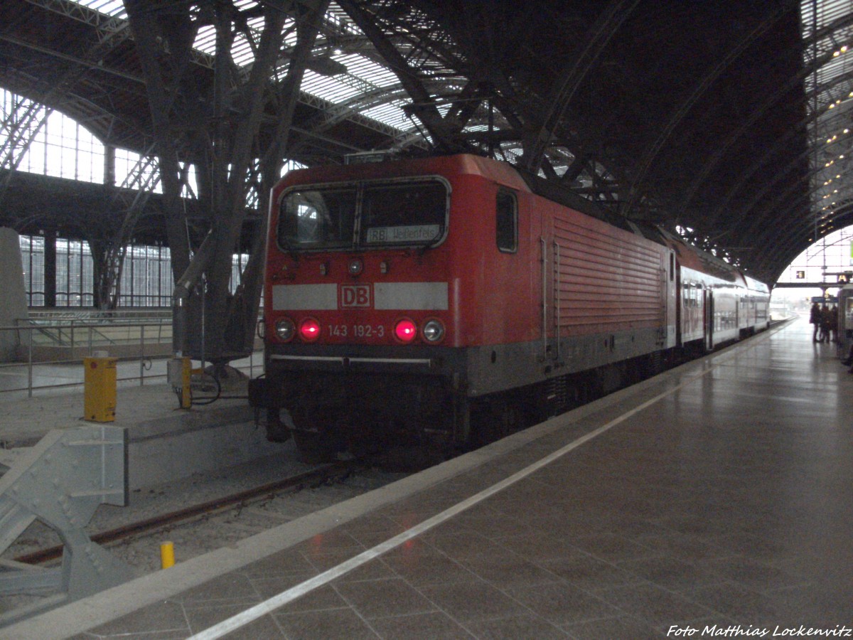 143 192-3 als RB mit ziel Wei�enfels im Bahnhof Leipzig Hbf am 15.2.14