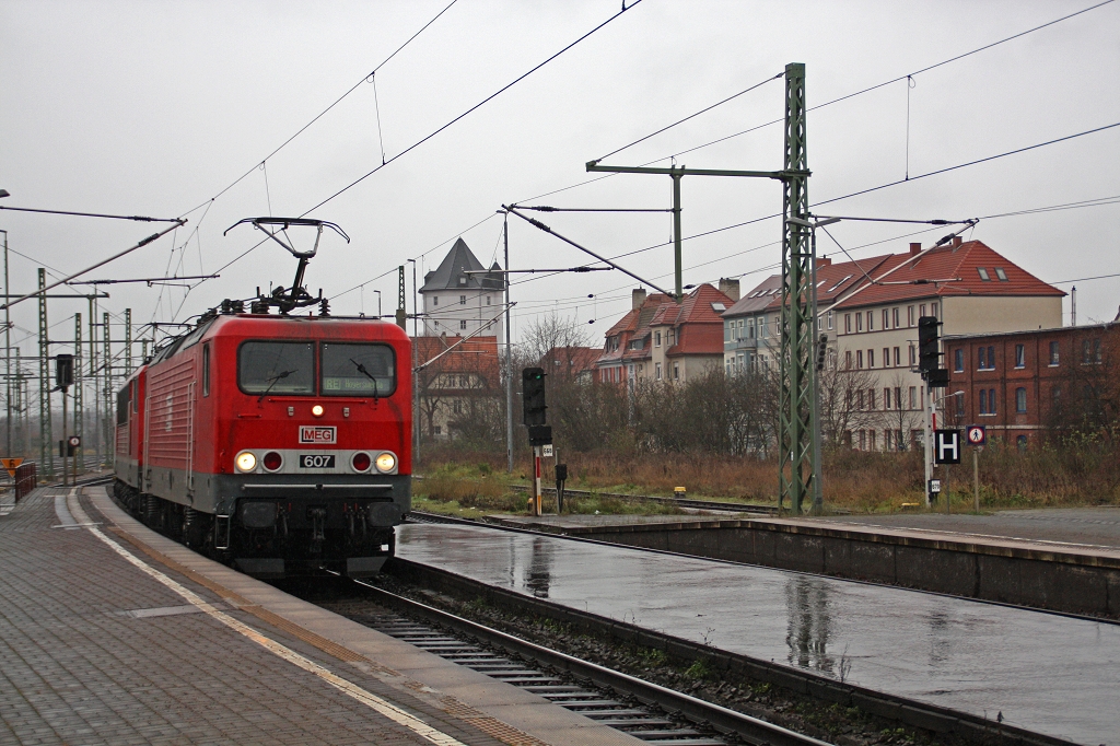 143 310 alias 607 am 13.12.14 in Weimar gen Erfurt.