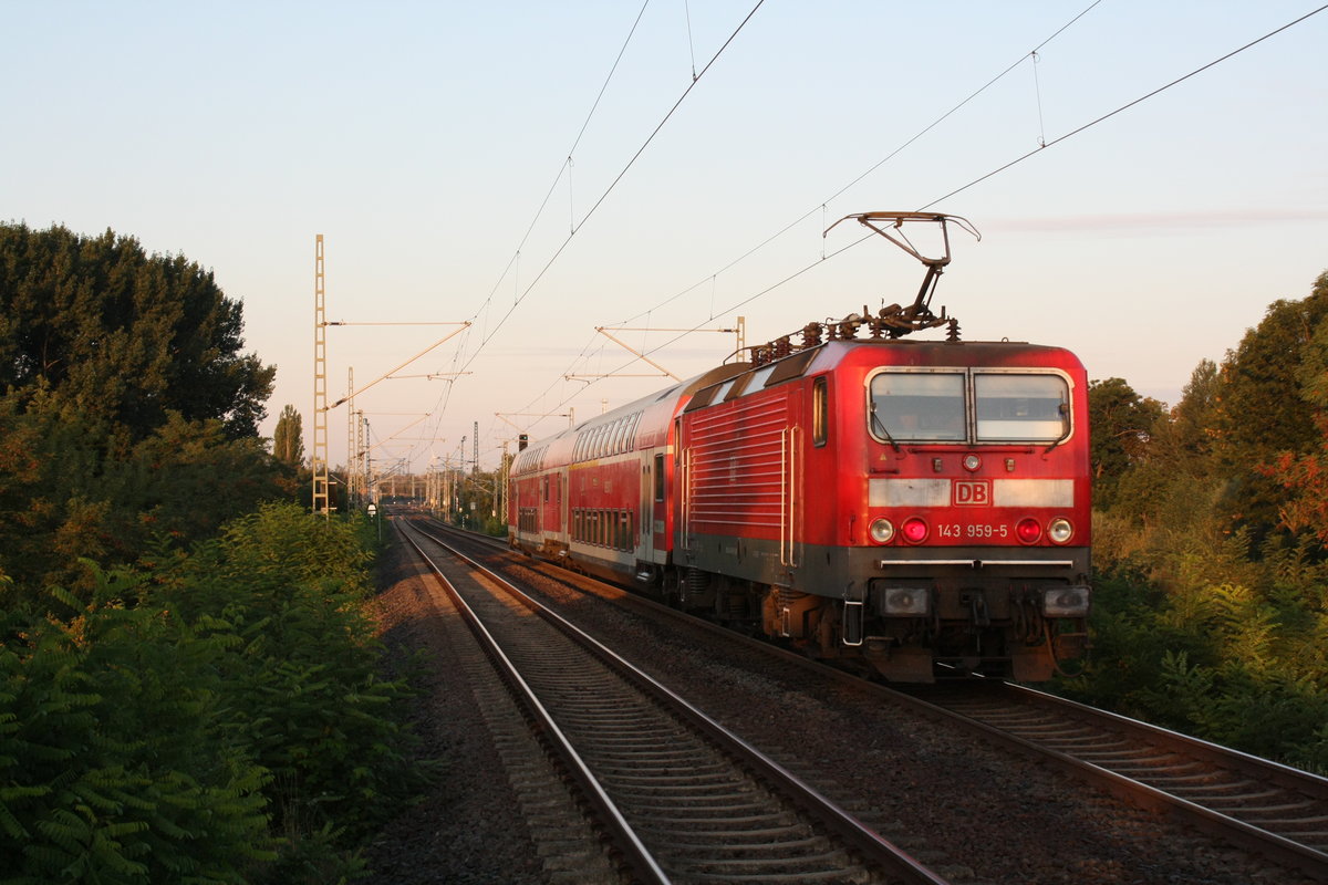 143 959 verl�sst als S9 den Bahnhof Delitzsch ob Bf in Richtung Halle/Saale Hbf am 4.9.19