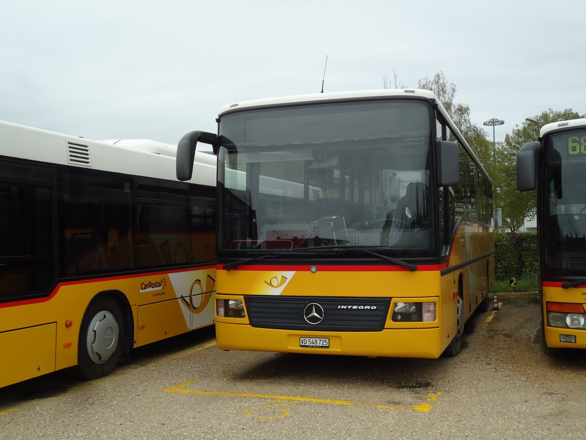 (143'867) - CarPostal Ouest - VD 548'725 - Mercedes am 27. April 2013 in Yverdon, Garage