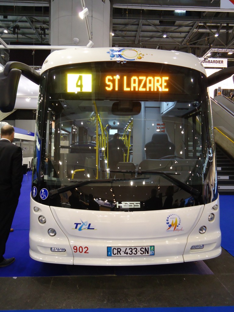 (144'672) - Aus Frankreich: TCL Lyon - Nr. 902/CR 433 SN - Hess/Hess Gelenktrolleybus am 27. Mai 2013 in Genve, UITP
