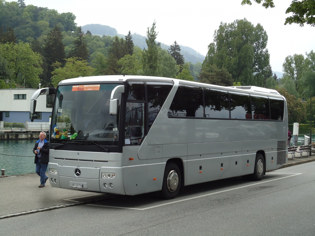 (144'783) - Nax Excursions, Nax - VS 176'718 - Mercedes am 2. Juni 2013 bei der Schiffl�ndte Thun