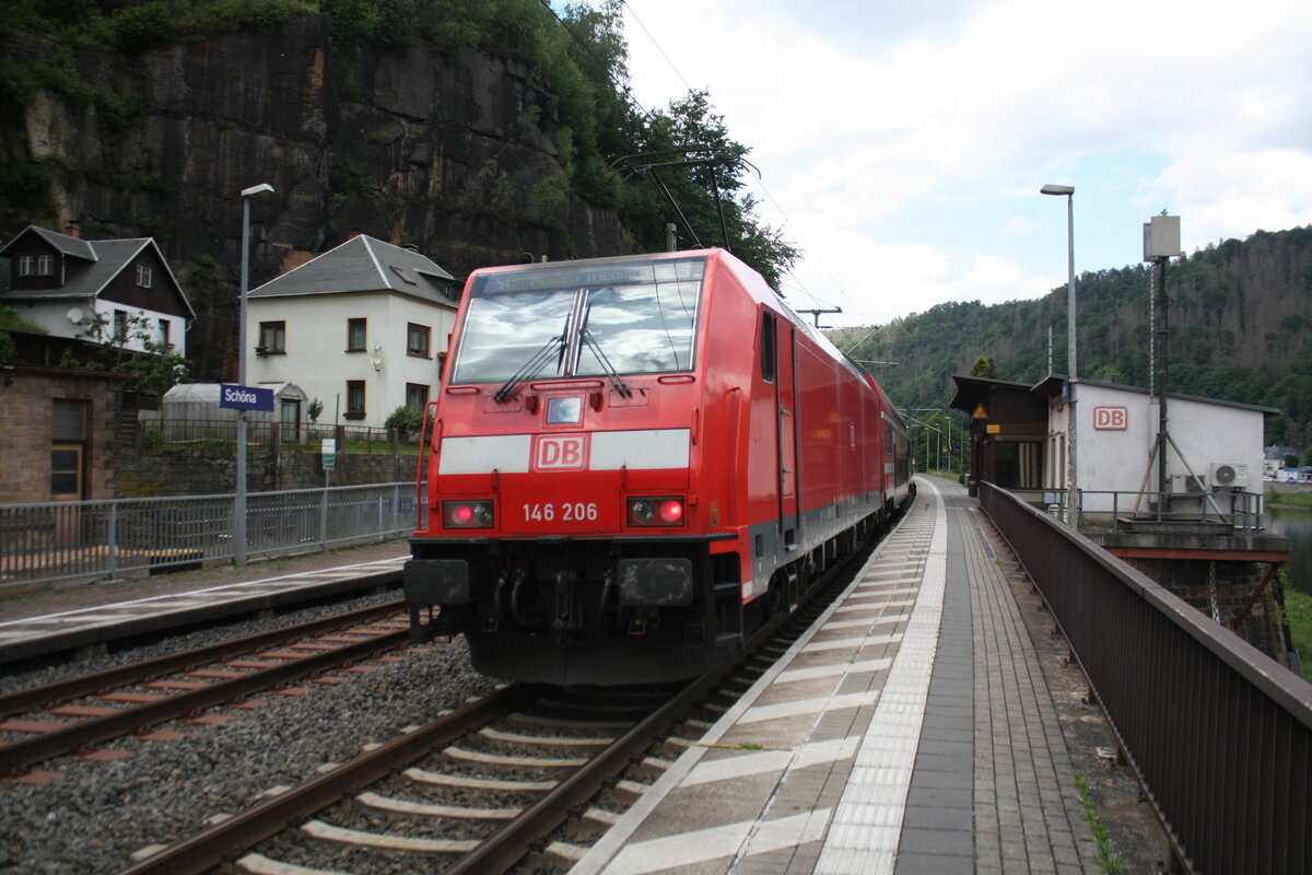 146 206 im Bahnhof Sch�na am 6.6.22