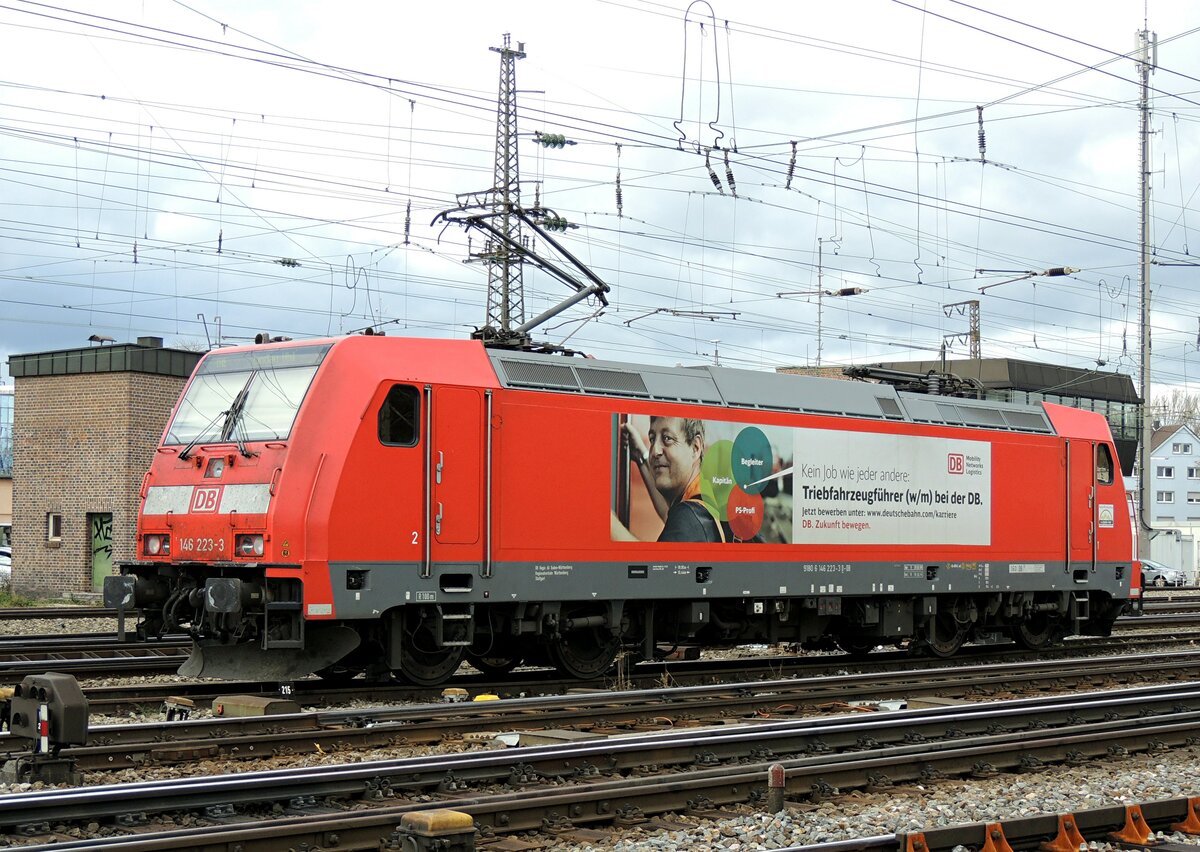 146 223-3 mit Eigenwerbung für Triebwagenführer in Ulm am 06.11.2019.