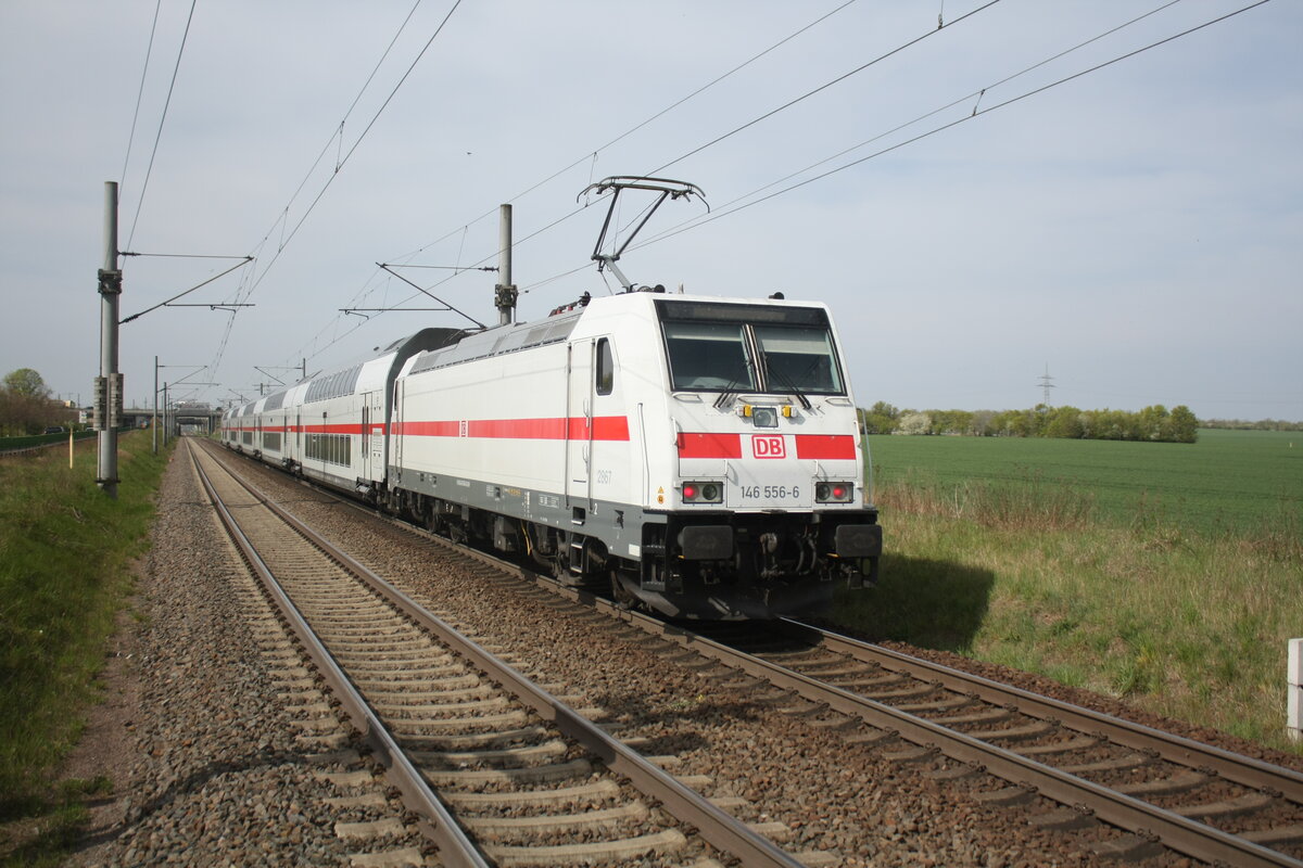 146 556 bei der Durchfahrt in Z�beritz am 29.4.22