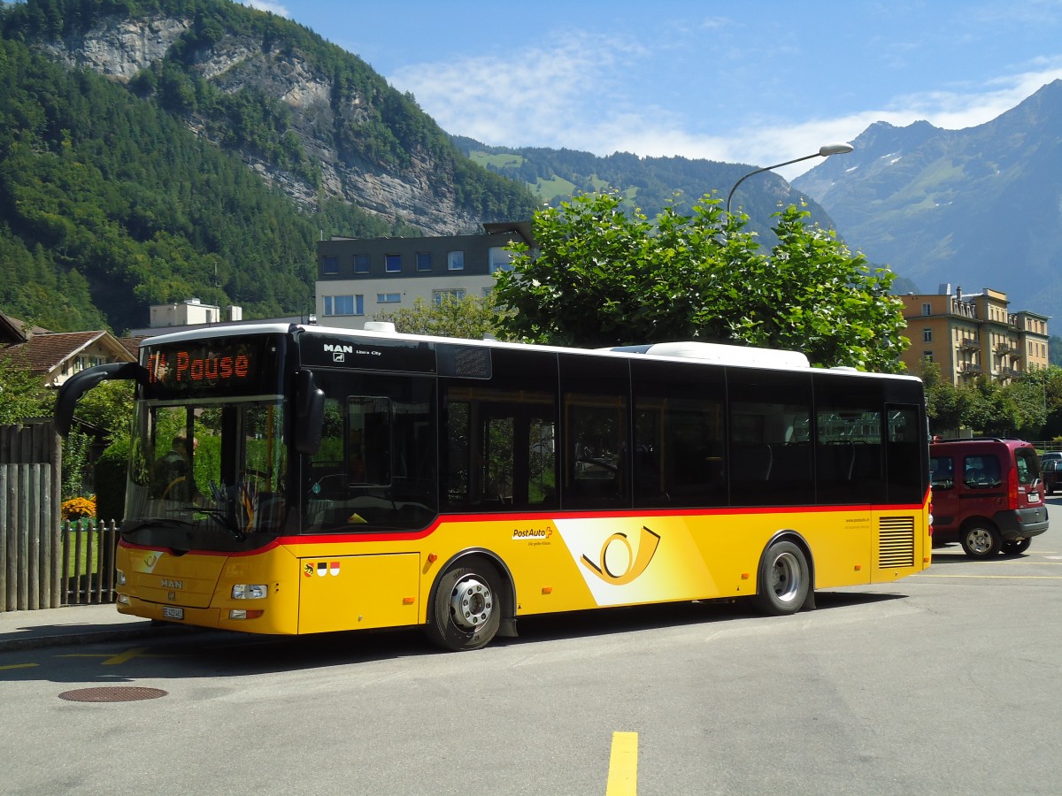 (147'006) - AVG Meiringen - Nr. 61/BE 422'461 - MAN/G�ppel am 2. September 2013 in Meiringen, Postautostation