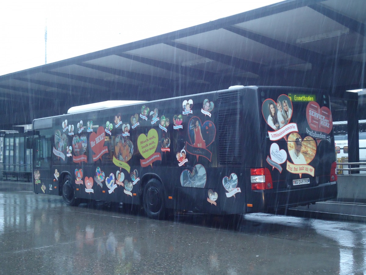 (148'458) - RVBW Wettingen - Nr. 93/AG 249'790 - MAN/G�ppel am 26. Dezember 2013 beim Bahnhof Baden