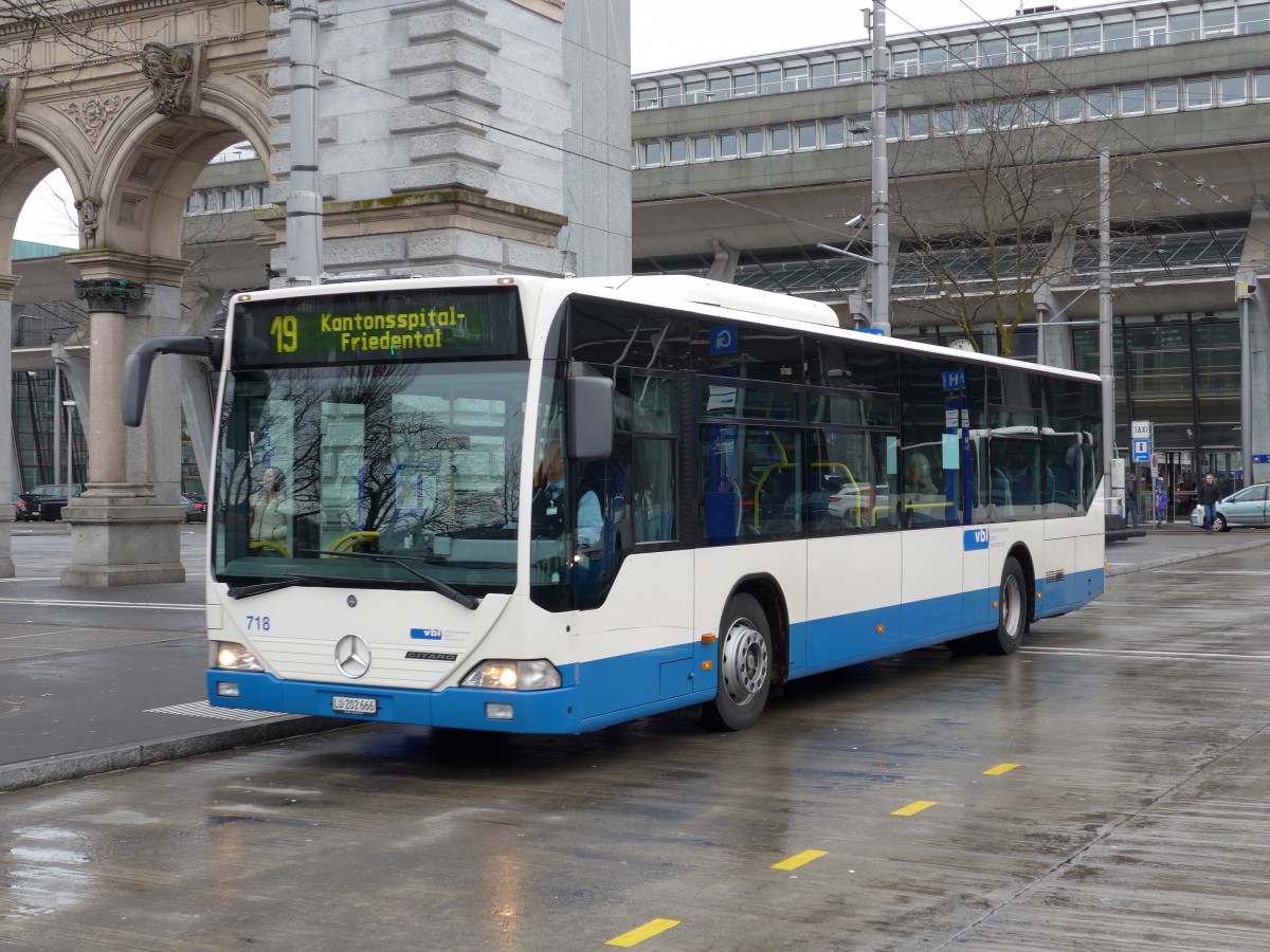 (148'894) - VBL Luzern - Nr. 718/LU 202'666 - Mercedes (ex Heggli, Kriens Nr. 718) am 16. Februar 2014 beim Bahnhof Luzern