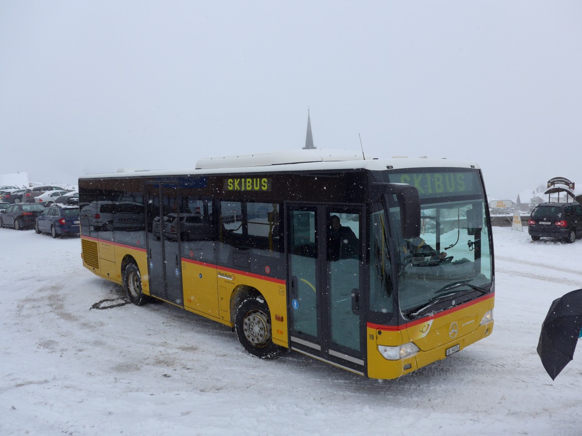 (149'085) - Fontana, Ilanz - Nr. 19/GR 94'574 - Mercedes am 1. M�rz 2014 in Obersaxen, Meierhof Talstation