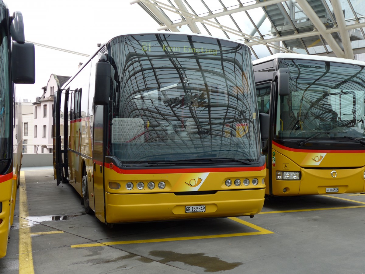 (149'111) - PostAuto Graubnden - GR 159'349 - Neoplan (ex P 25'166) am 1. Mrz 2014 in Chur, Postautostation