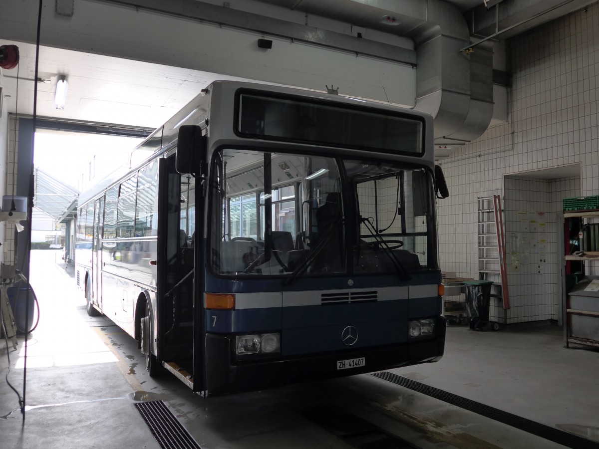 (149'506) - VZO Gr�ningen - Nr. 7/ZH 41'407 - Mercedes am 31. M�rz 2014 in Gr�ningen, Depot