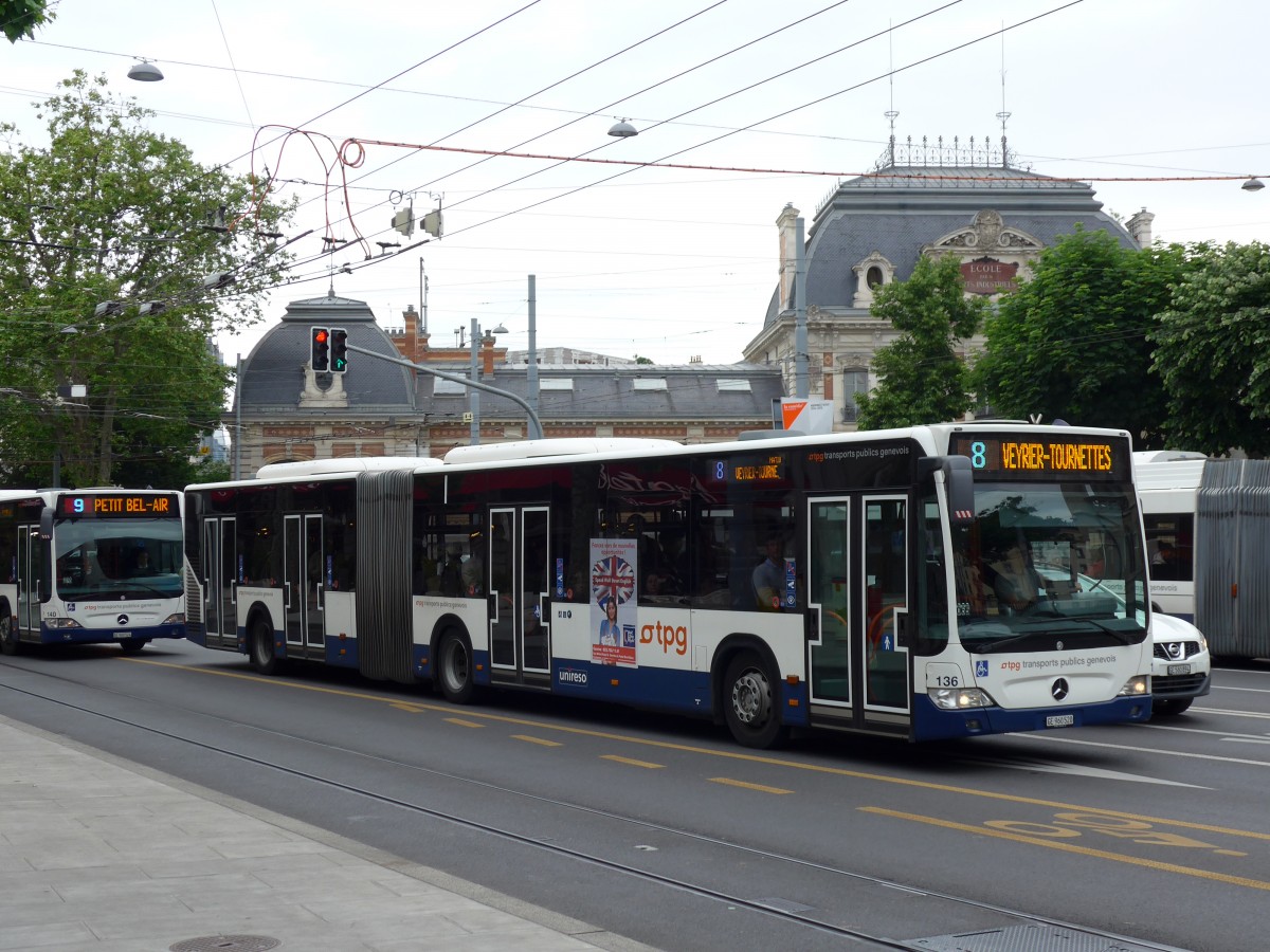 (150'825) - TPG Gen�ve - Nr. 136/GE 960'520 - Mercedes am 26. Mai 2014 in Gen�ve, Place des Vingt-Deux-Cantons