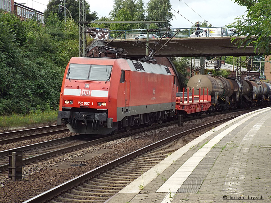 152 007-1 zog einen gemischten g�terzug am 21.09.13 durch hh-harburg