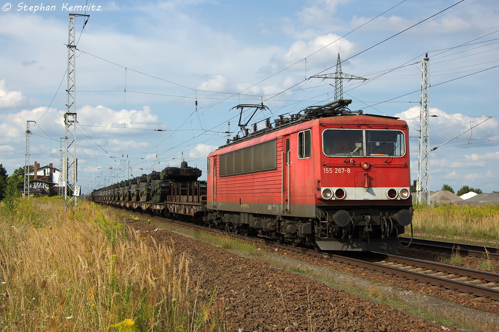 155 267-8 DB Schenker Rail Deutschland AG mit einem Militrzug in Satzkorn und fuhr in Richtung Golm weiter. 23.08.2013