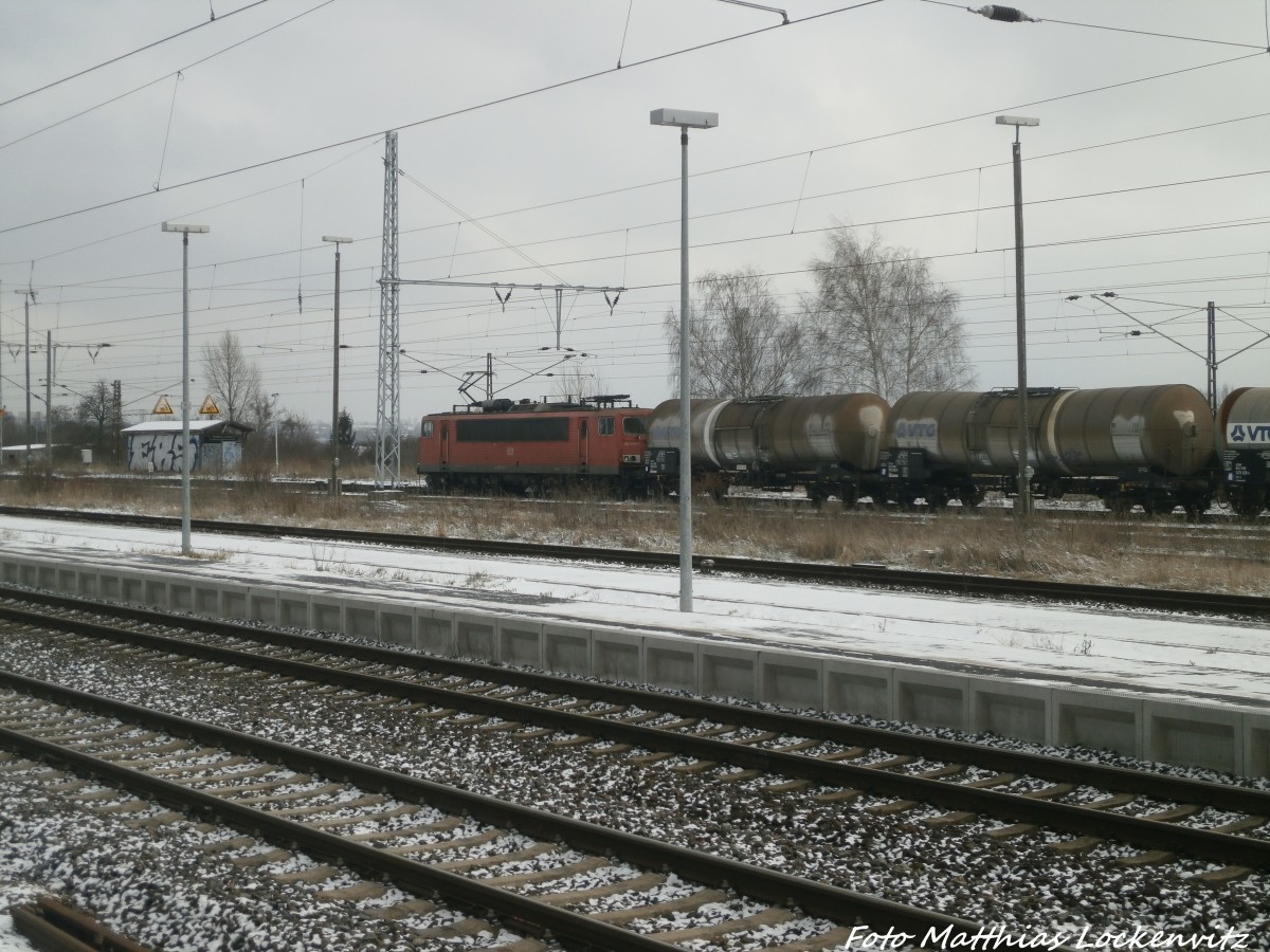 155 XXX mit einem G�terzug in Angersdorf am 4.2.15