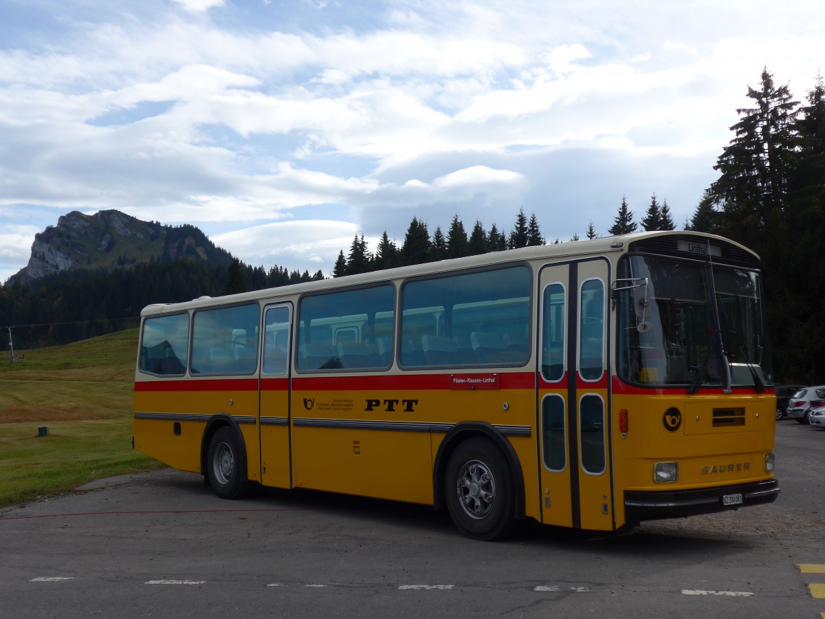 (155'673) - Inkamp, Altendorf - SZ 200'081 - Saurer/Tscher (ex Koch, Giswil; ex Selfors, Meiringen; ex P 24'236) am 12. Oktober 2014 in Willerzell, Rest. Sattelegg